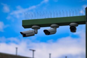 監視カメラのサブスクリプションサービスはどのように選ぶべき？