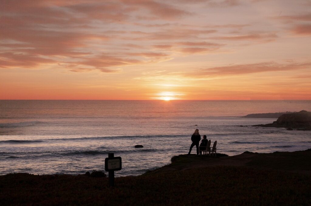 見守りカメラのクラウド保存期間はどのくらいが一般的ですか？